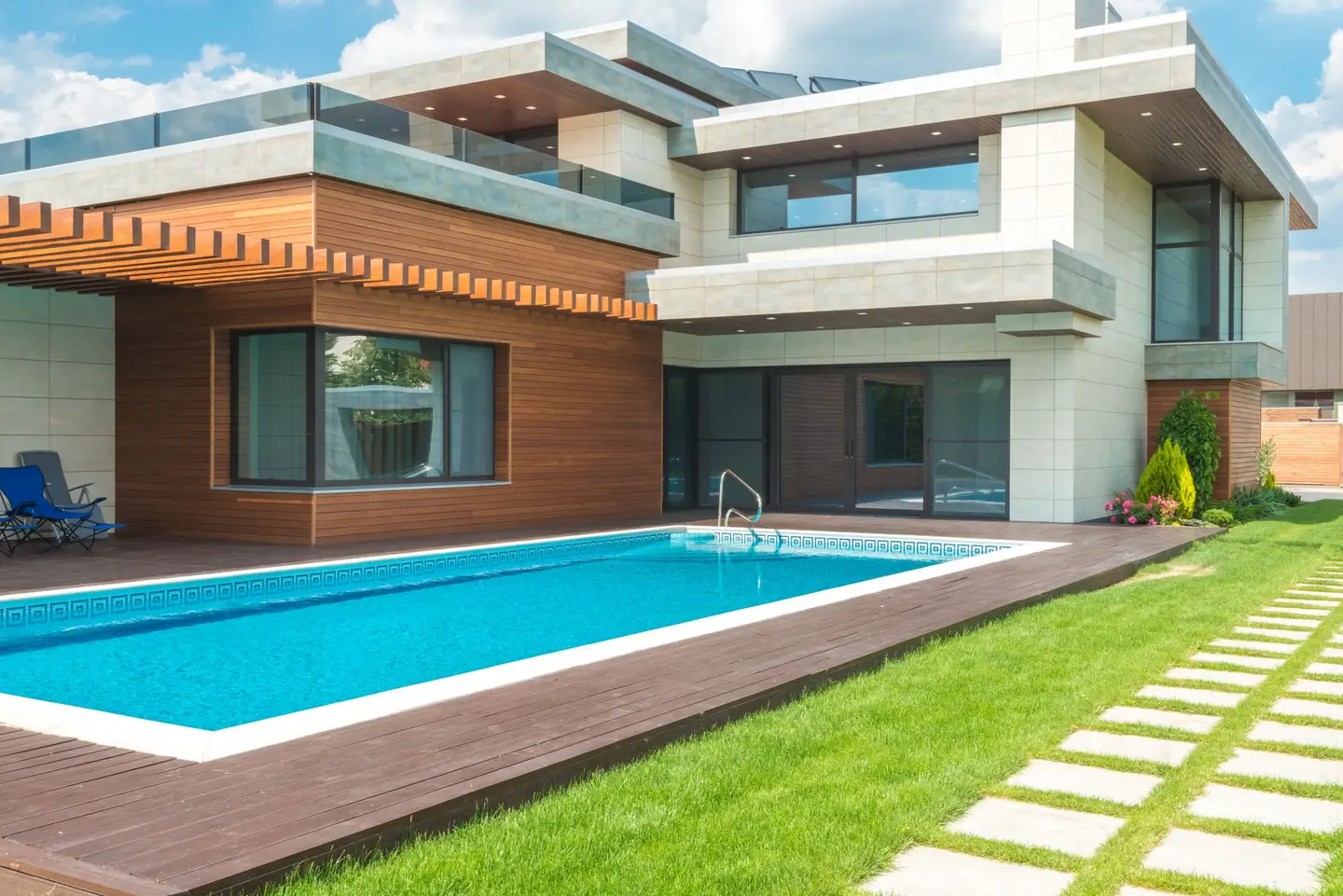 Swimming pool builders serving Canterbury-Bankstown, NSW